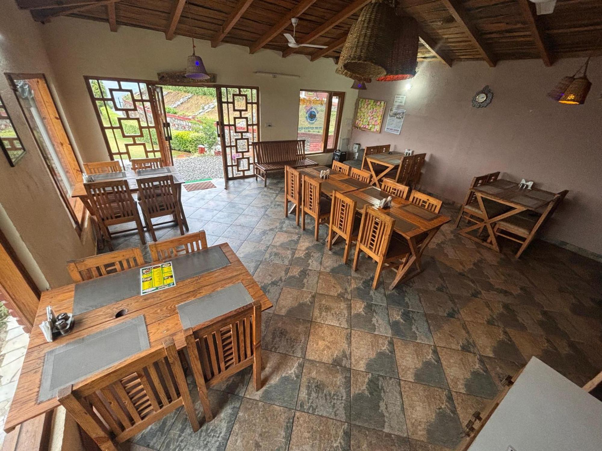 Pragati Resort & Restaurant- Eden Of Kumaon Bhowali Extérieur photo